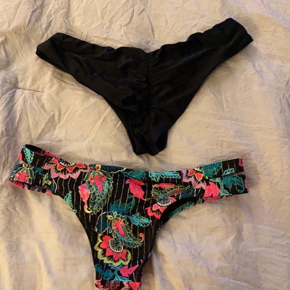 BIKINI BOTTOMS